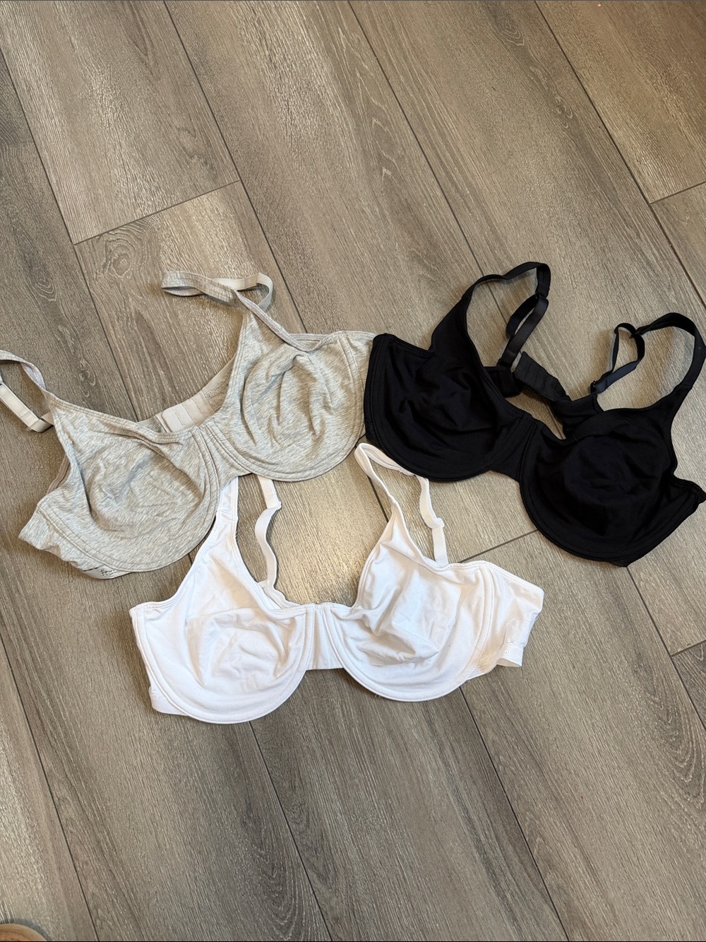 Fruit of the Loom 3-Pack Underwire Bras - Black, White, Heather Gray